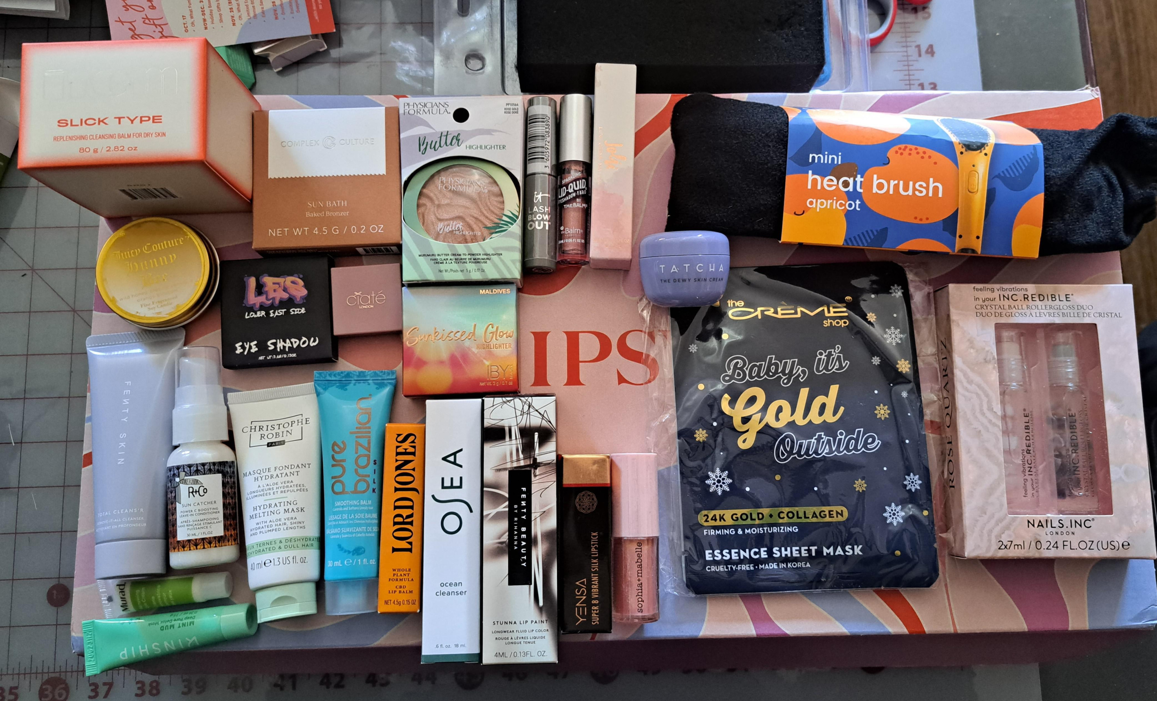 Ipsy Advent calendar - not worth $ : r/Ipsy