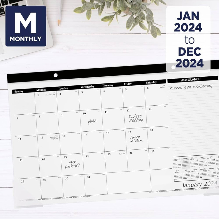 AT-A-GLANCE  Desk Calendar, Desk Pad Calendar, -/" x